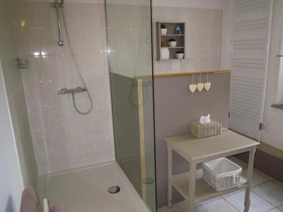 B&B Moulin De Revogne Beauraing Δωμάτιο φωτογραφία